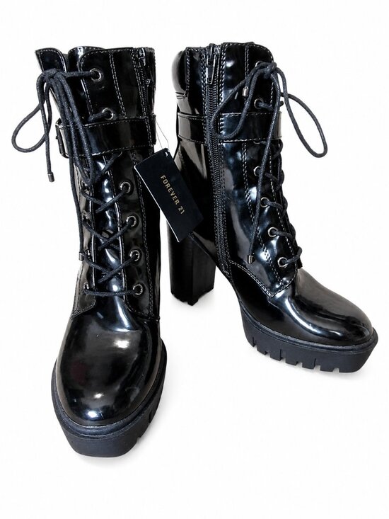 Forever 21 Shoes - NWT Forever 21 Black Patent Lace Up Buckle Chunky Heel Ankle Boots | Size 7